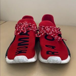 I’m selling shoes that I don’t need